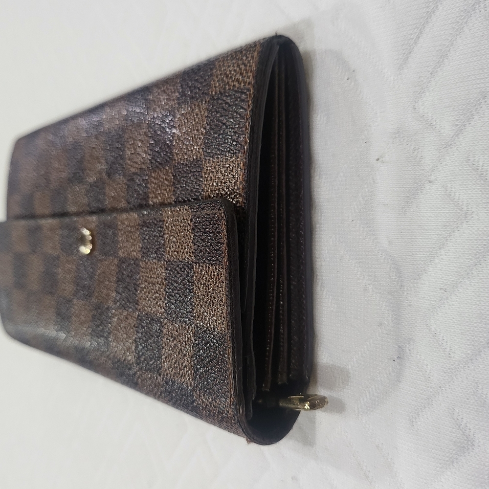 Louis Vuitton Damier Ebene Canvas Sarah Long Wallet - Picture 3 of 10
